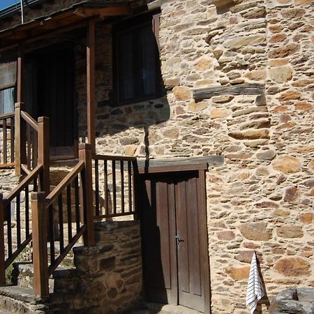 Apartamento Felicitas En La Casa De Cobos, Ribeira Sacra Puebla Del Brollon Bagian luar foto