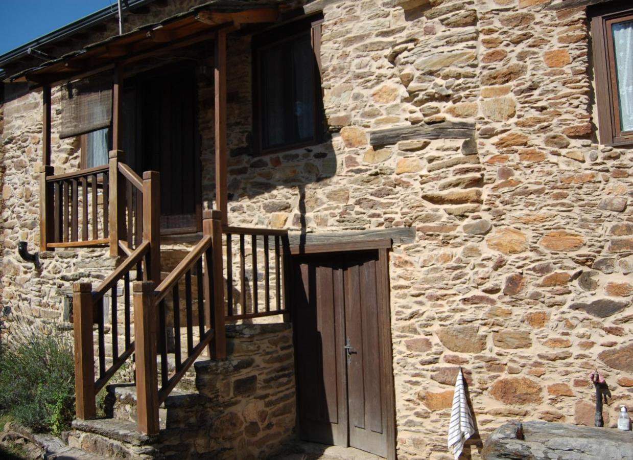 Apartamento Felicitas En La Casa De Cobos, Ribeira Sacra Puebla Del Brollon Bagian luar foto